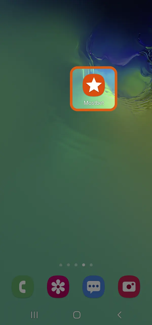 Nainstalujte aplikaci Mostbet a spusťte ji pro zahájení hraní.