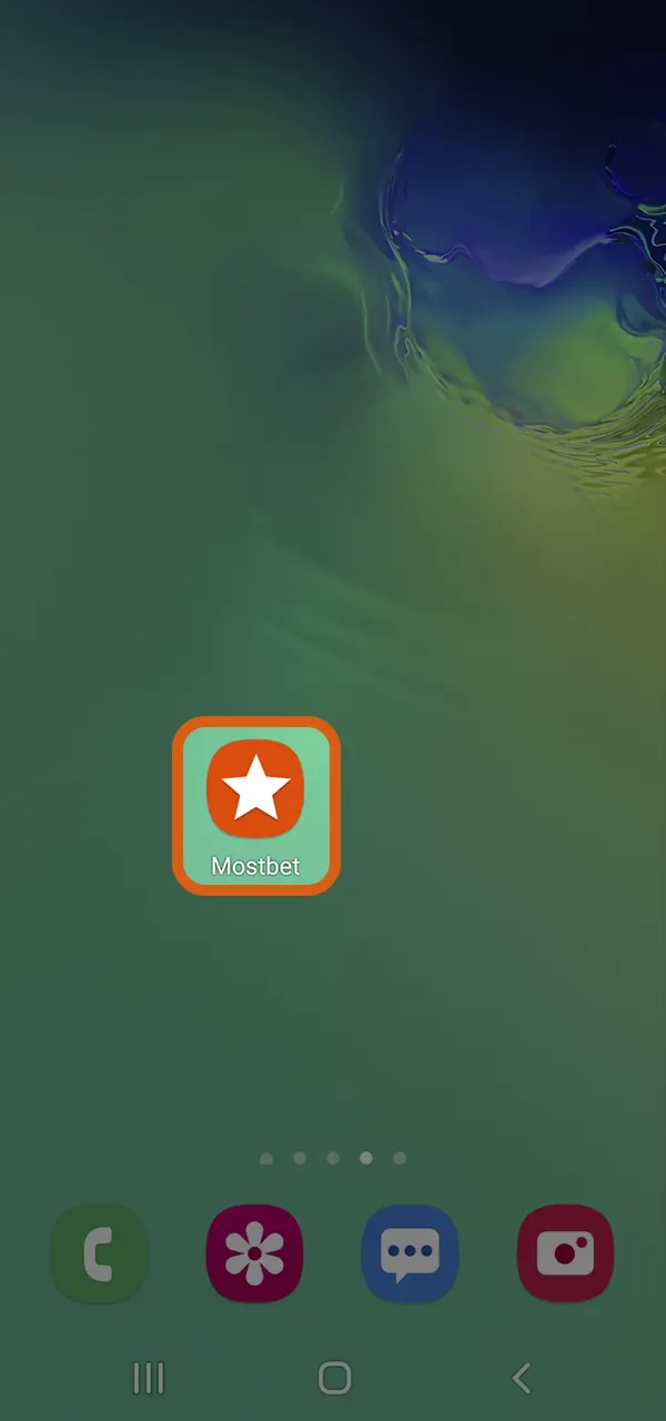 Zainstaluj aplikację Mostbet i uruchom ją, aby rozpocząć grę.